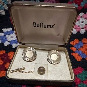 "Dapper Decades: Vintage Buffums Gold-Tone Cufflinks & Tie Tack Set"